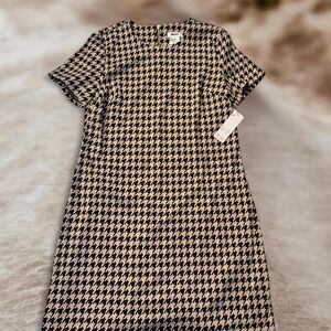 Houndstooth mini dress DKNY black and tan houndstooth short sleeve dress